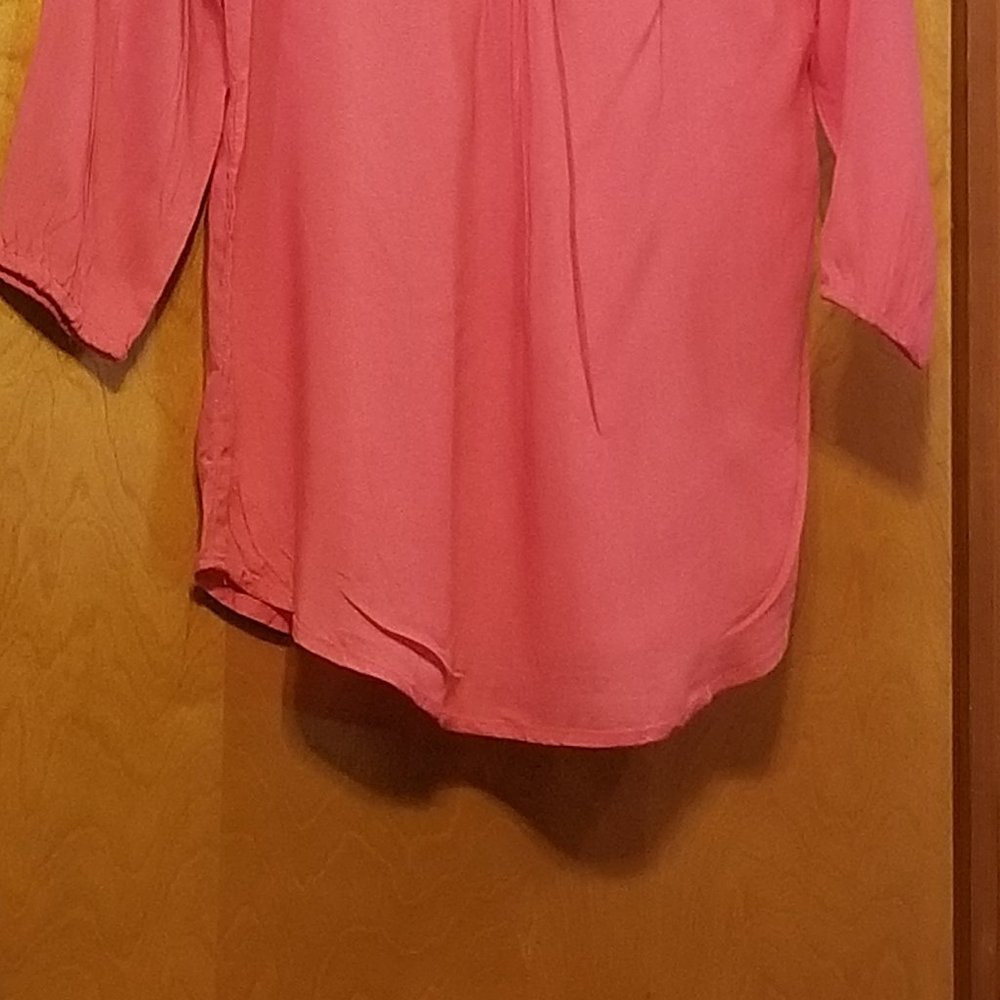 COPY - Peachy Top - Picture 3 of 10